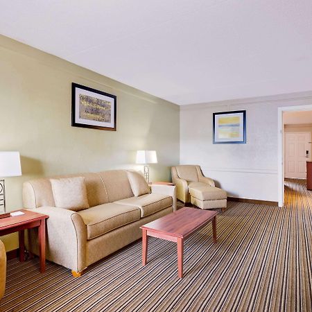 Baymont By Wyndham Jacksonville Orange Park Εξωτερικό φωτογραφία