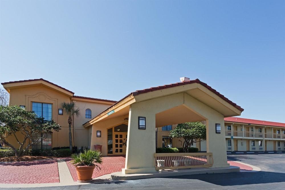Baymont By Wyndham Jacksonville Orange Park Εξωτερικό φωτογραφία