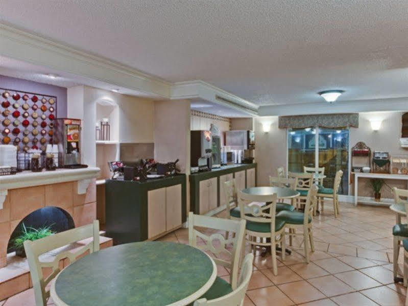 Baymont By Wyndham Jacksonville Orange Park Εξωτερικό φωτογραφία